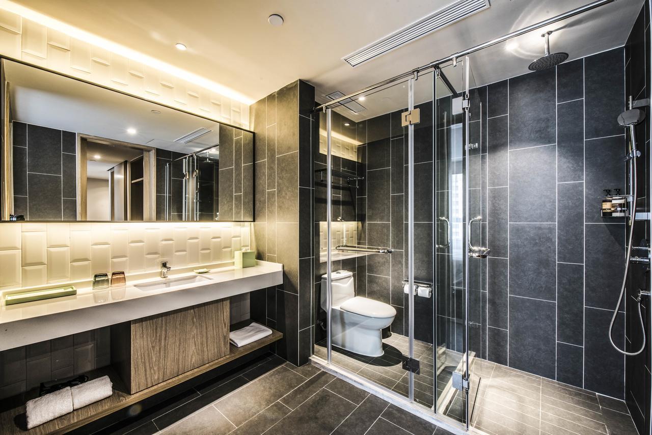 Q-Box Hotel Shanghai Sanjiagang -Offer Pudong International Airport And Disney Shuttle Xangai Exterior foto